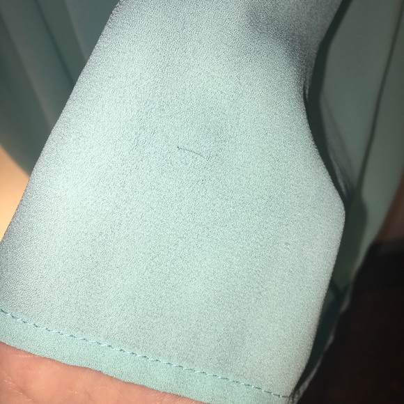 Halter Top Tank - Picture 6 of 8